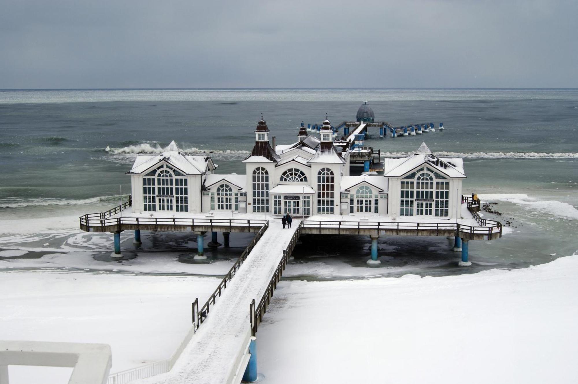 Ferienhaus Kress Links Sellin  Exterior foto